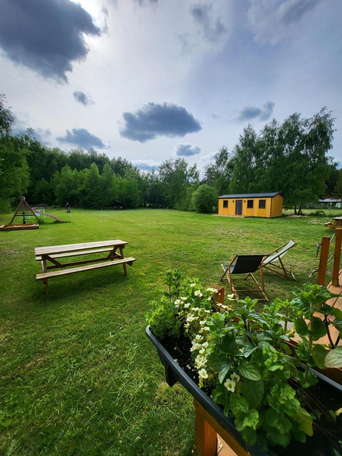 Lesnisko Apartamento Niegowa Exterior foto